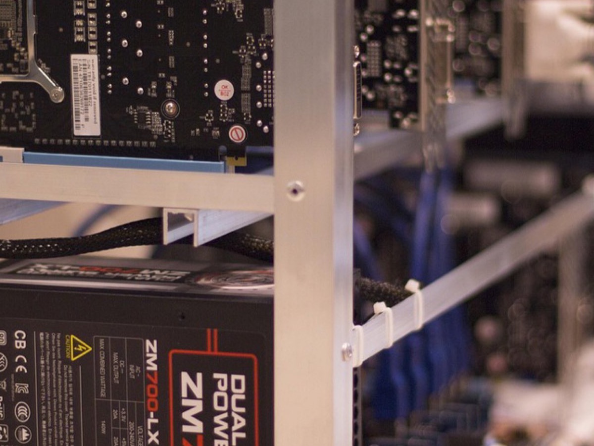 6× GPU rig, assembled